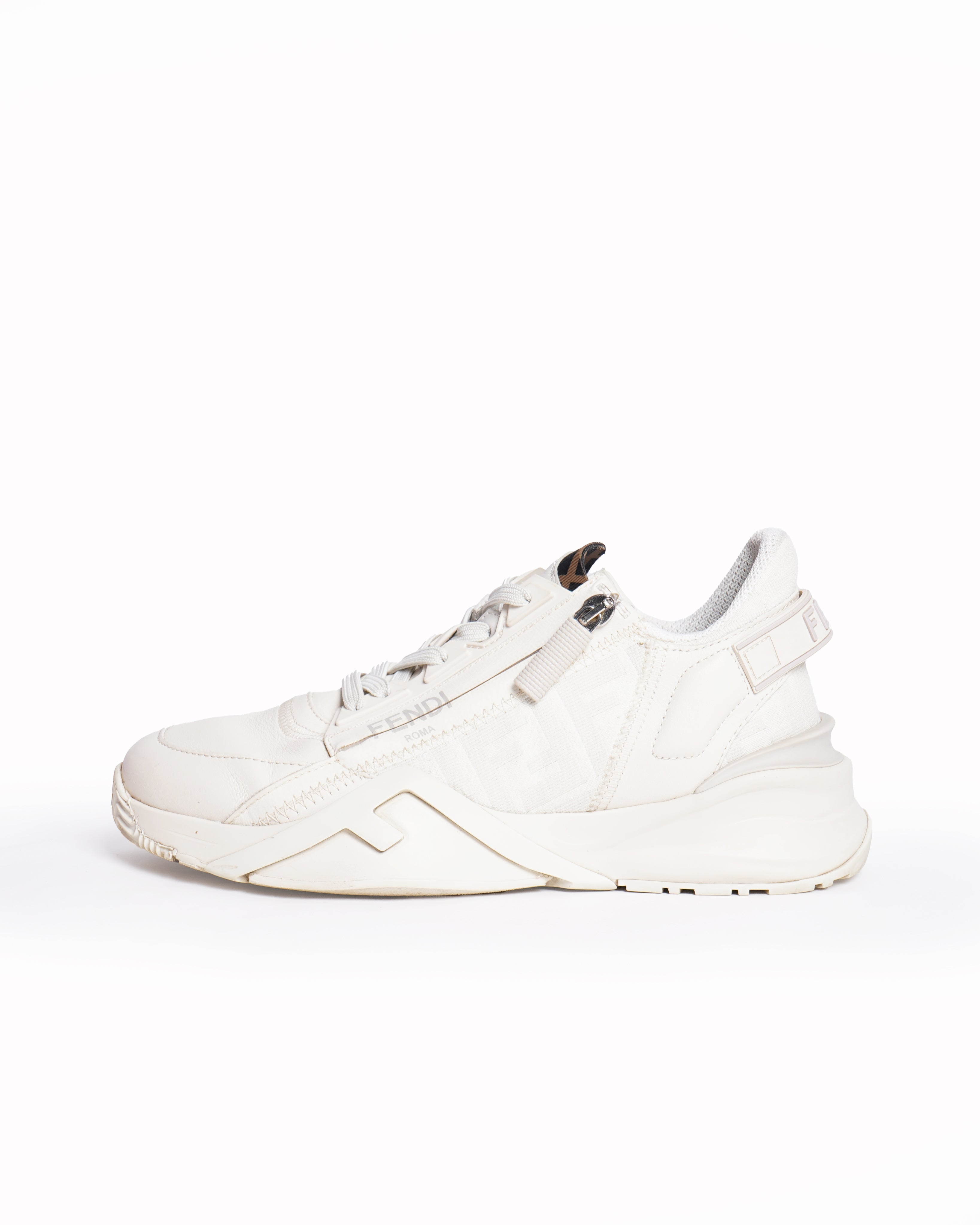 Fendi Flow Sneakers In White Leather Low Top