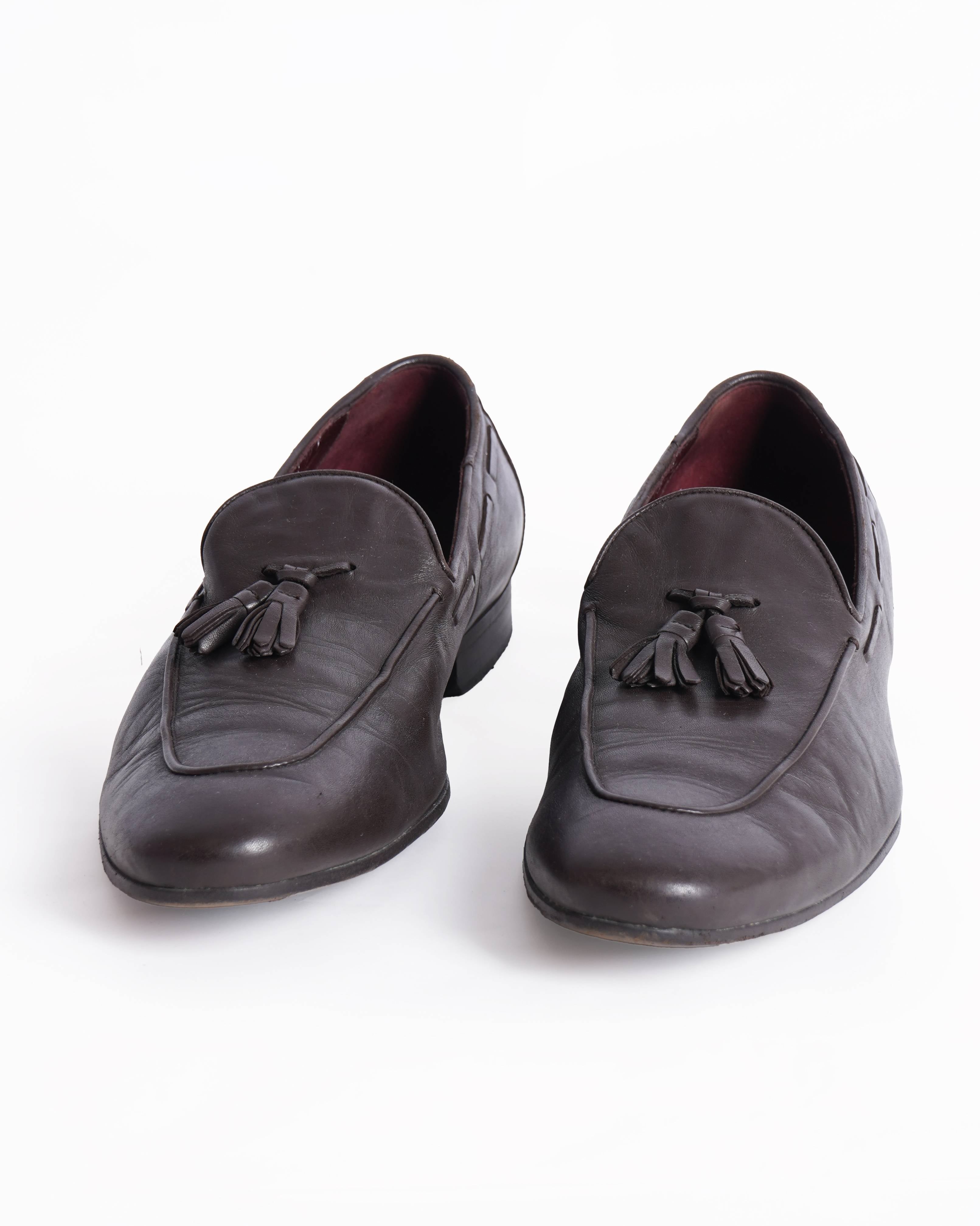 Valentino 
Men’s Express Leather Dress Shoes