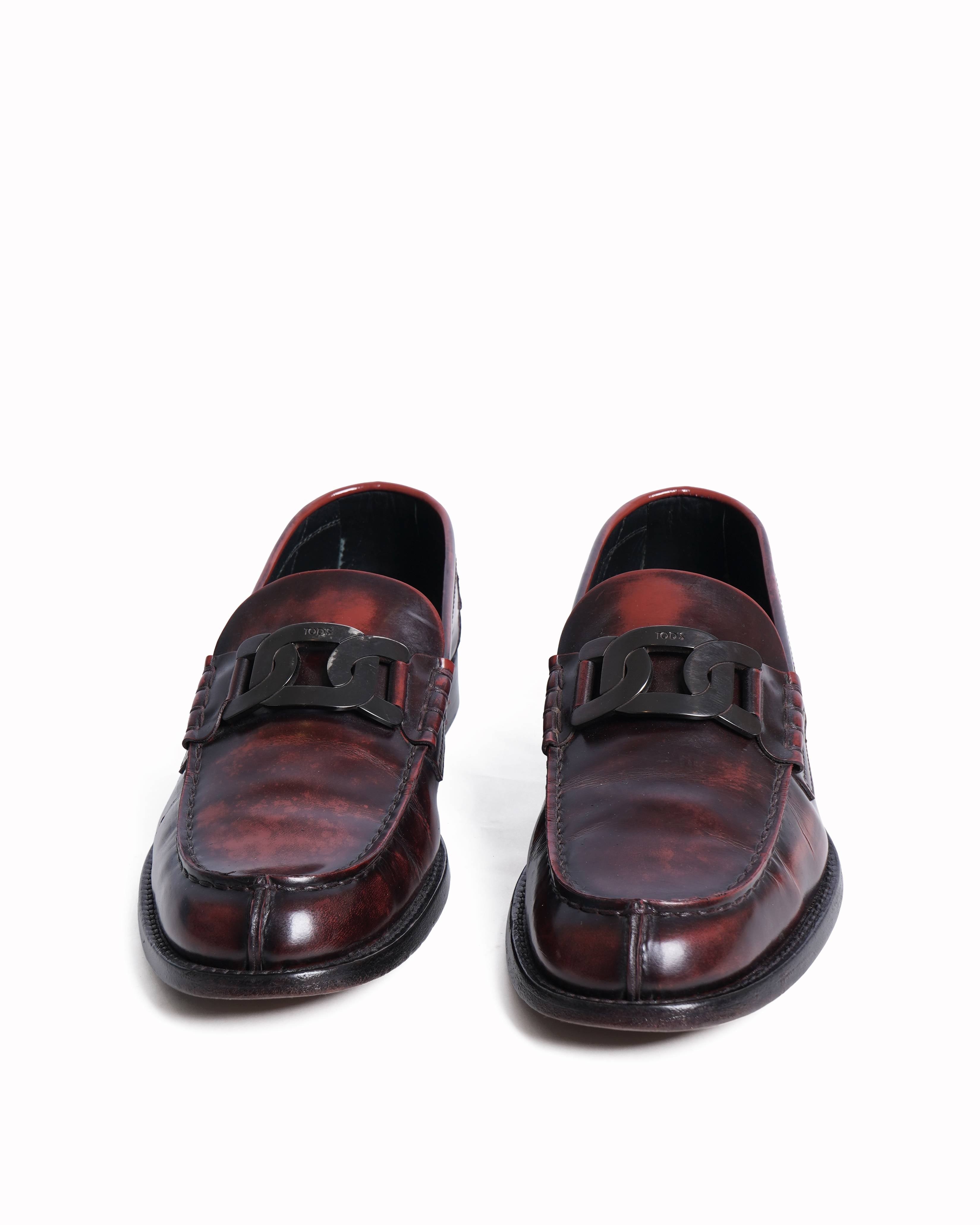 Tod's round toe loafers