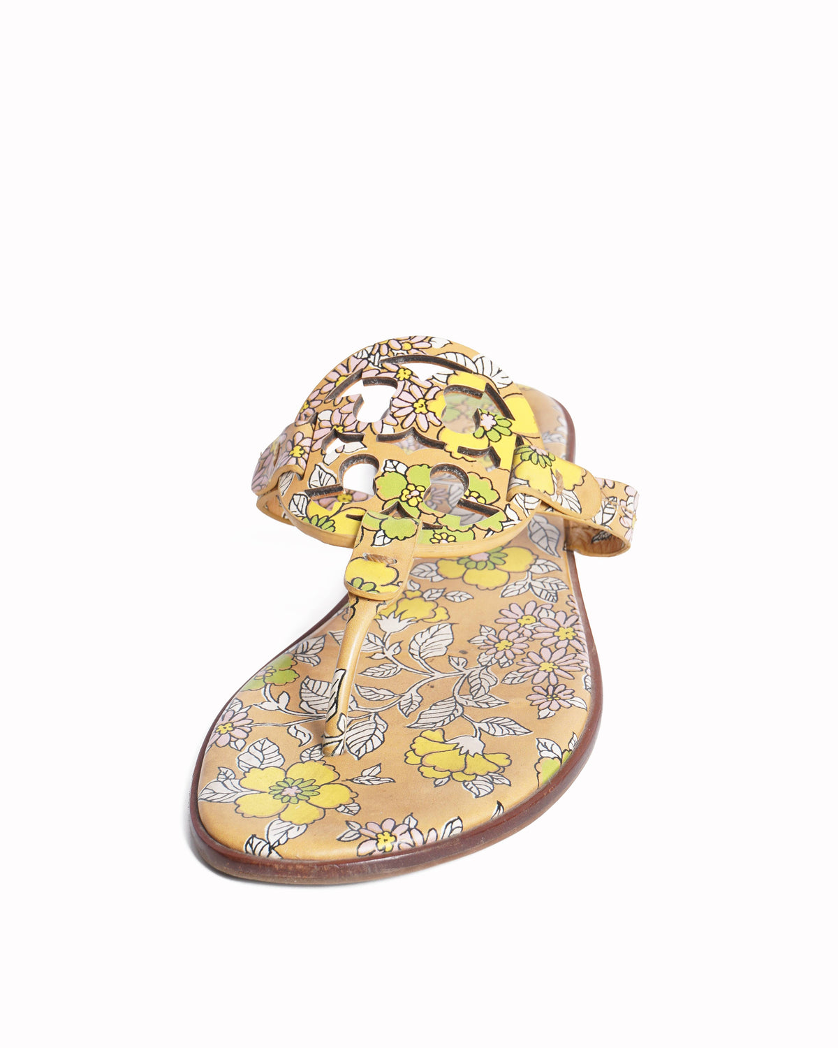 Tory burch 
Beige printed leather flat sandals