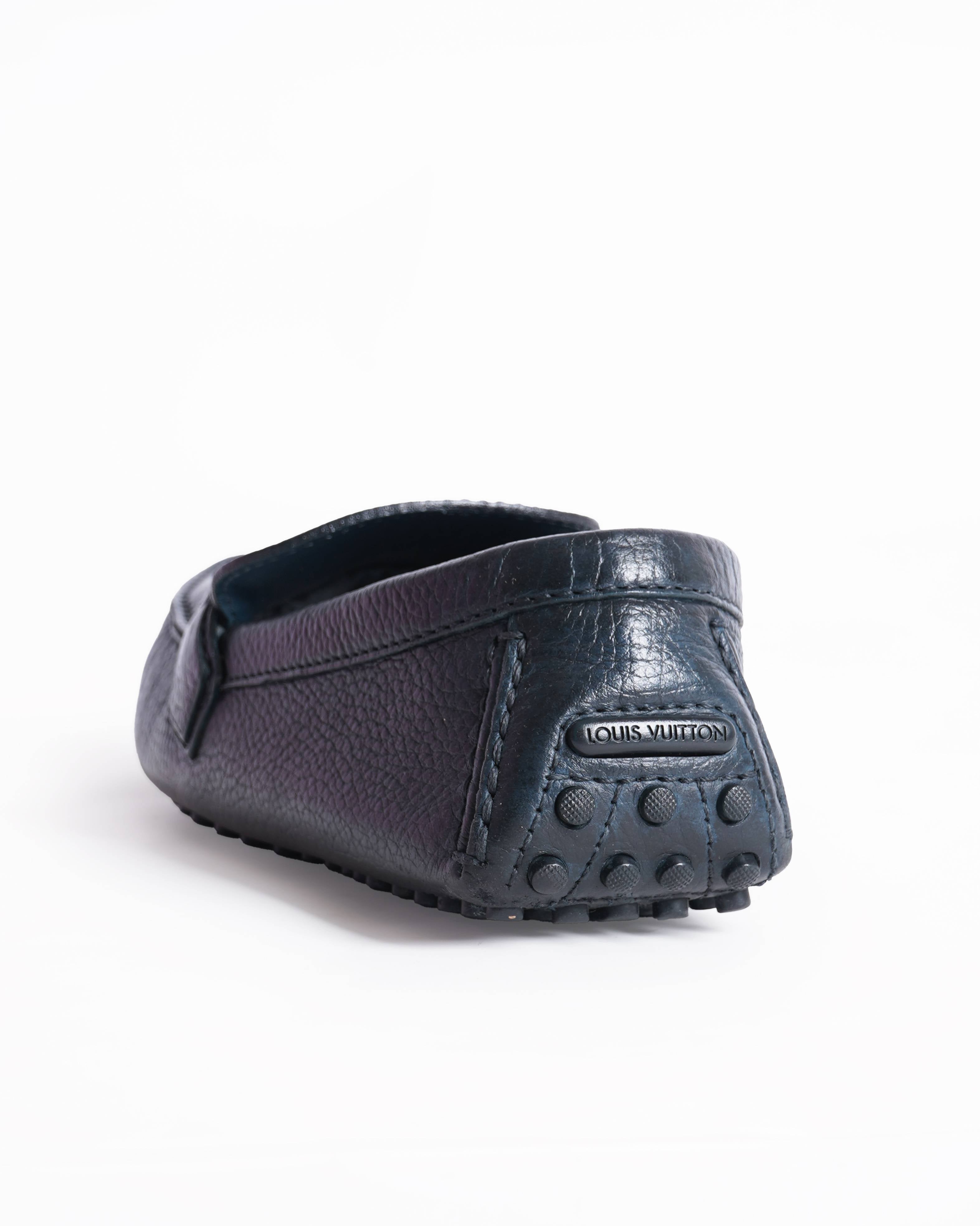 Louis vuitton 
Hockenheim leather loafers