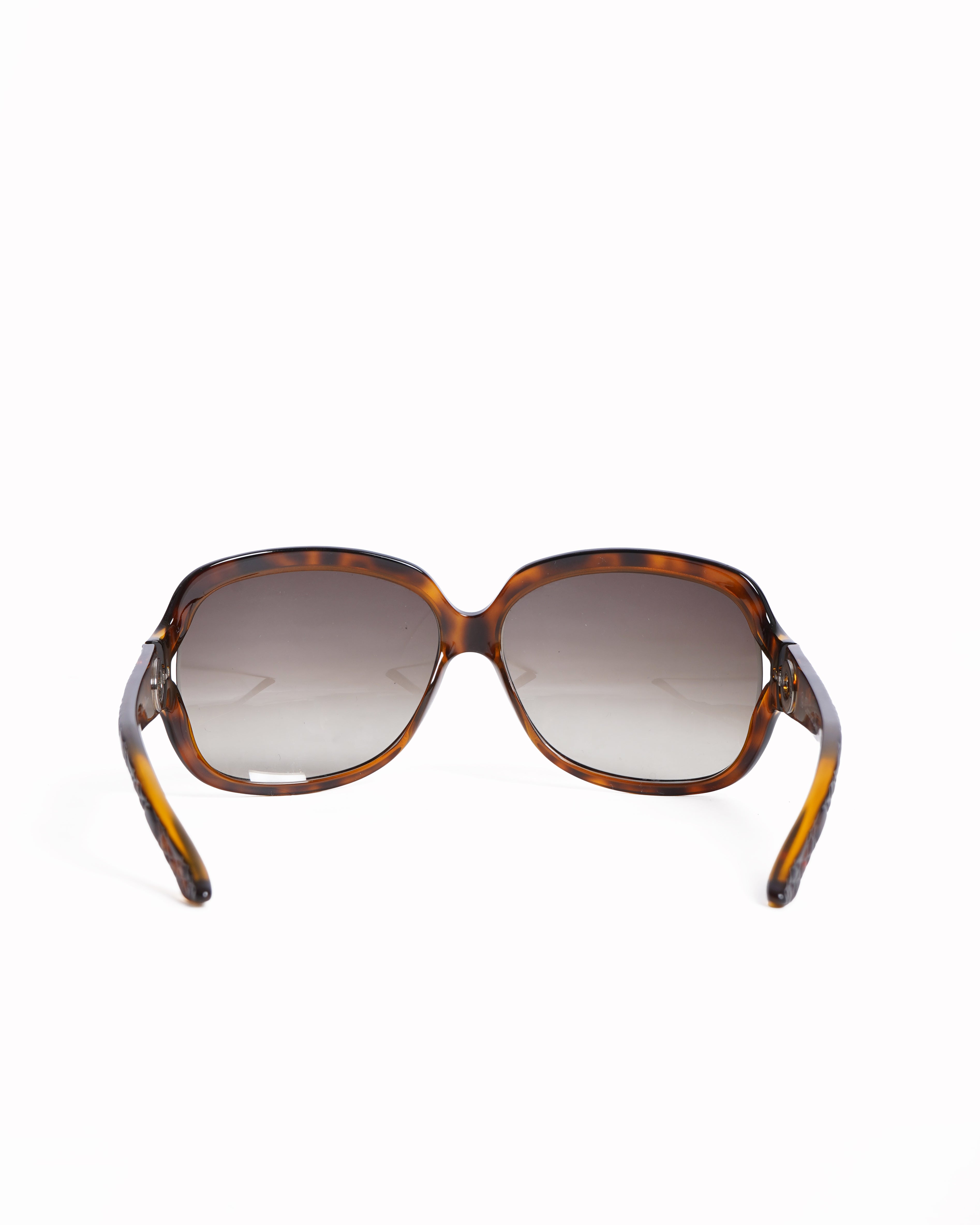 Christian Dior 
Dior Oversized Women's Sunglasses