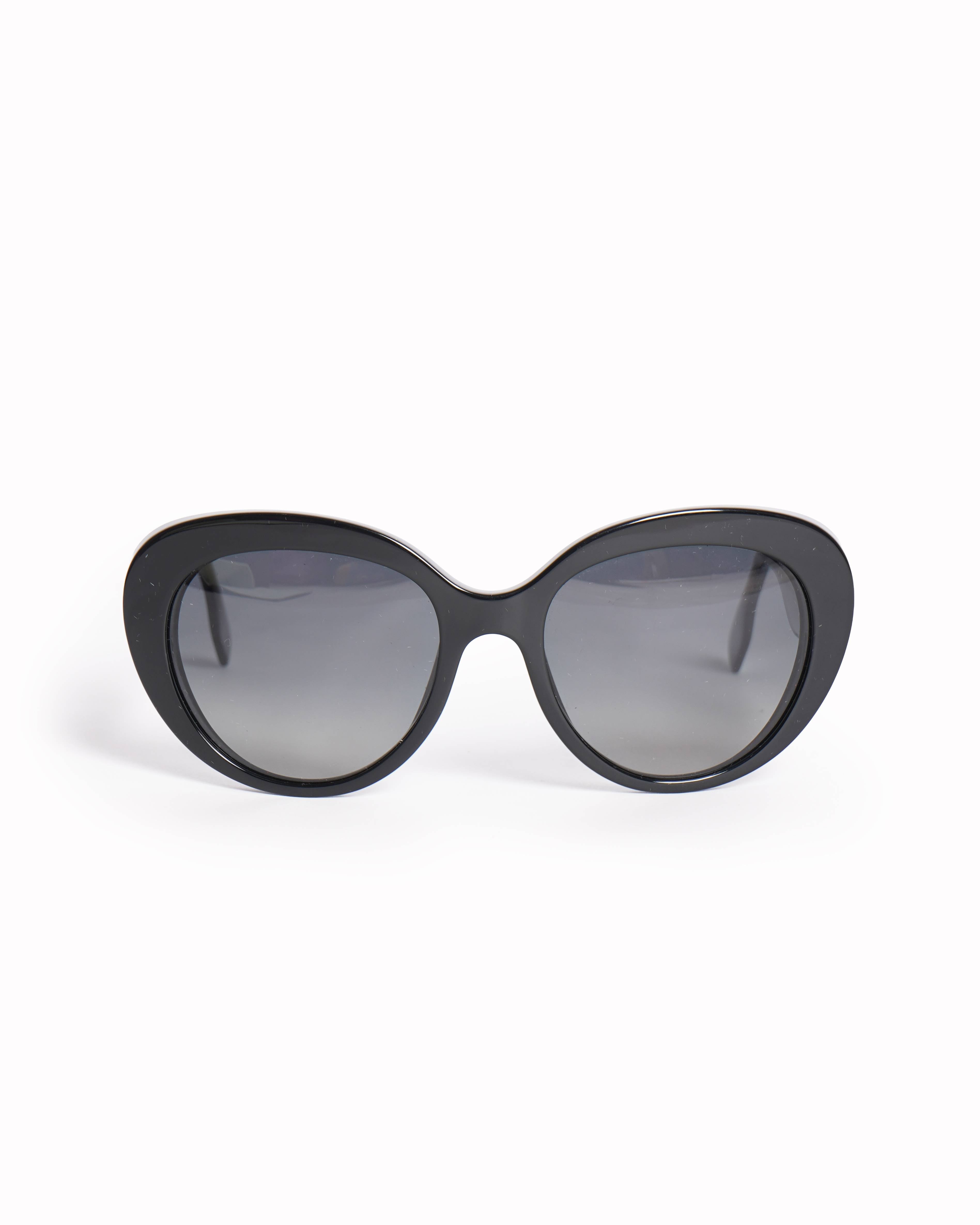 New Burberry oversized black sunglasses