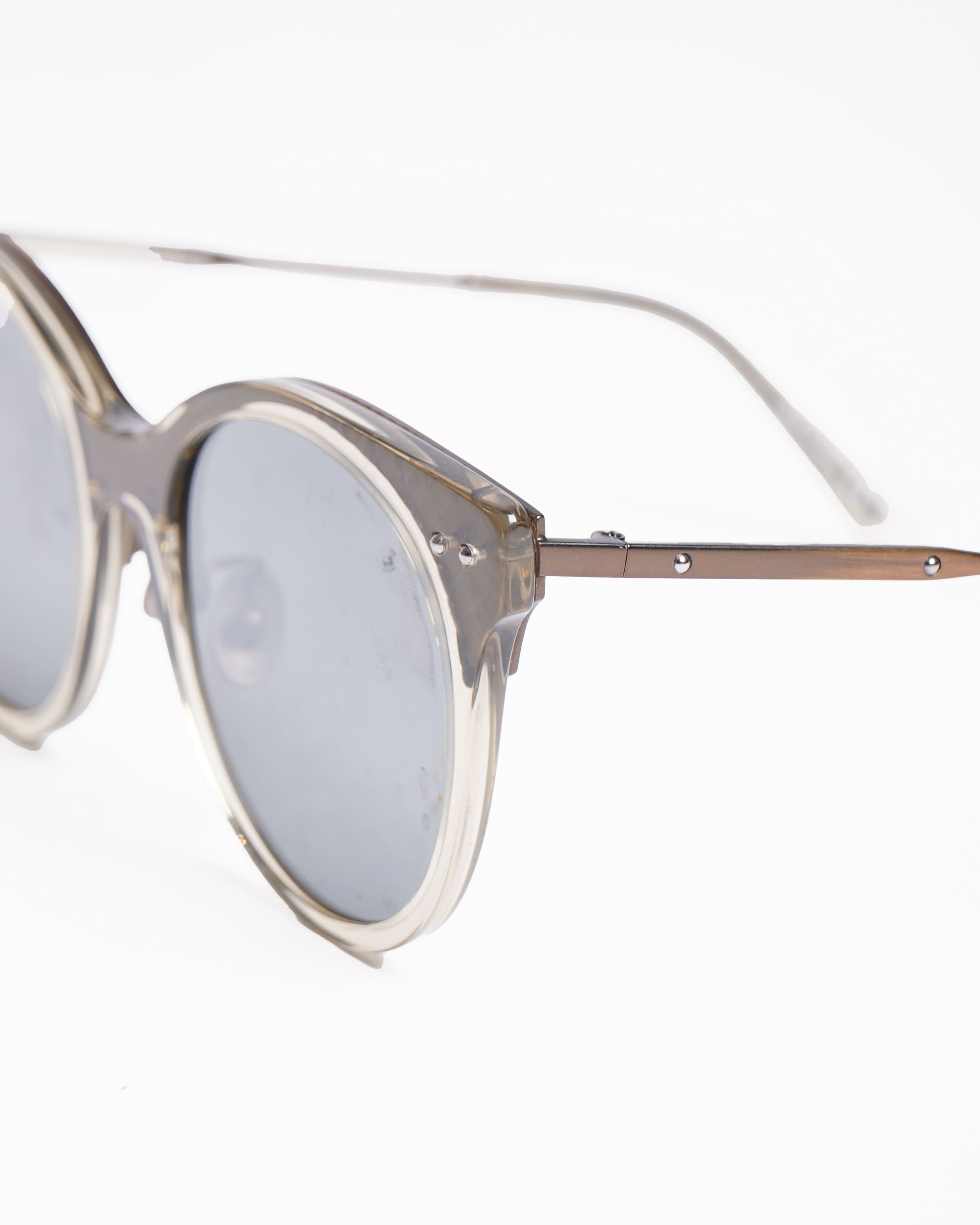 New Bottega Veneta aviator sunglasses