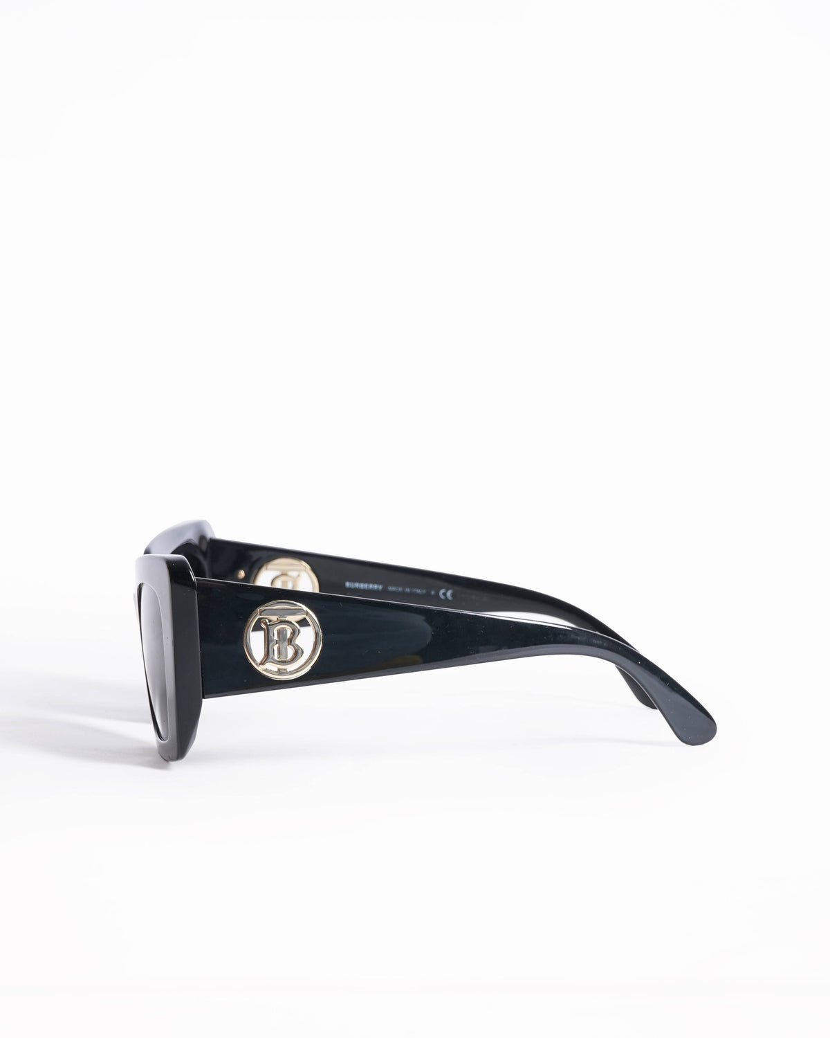 Burberry daisy black square sunglasses