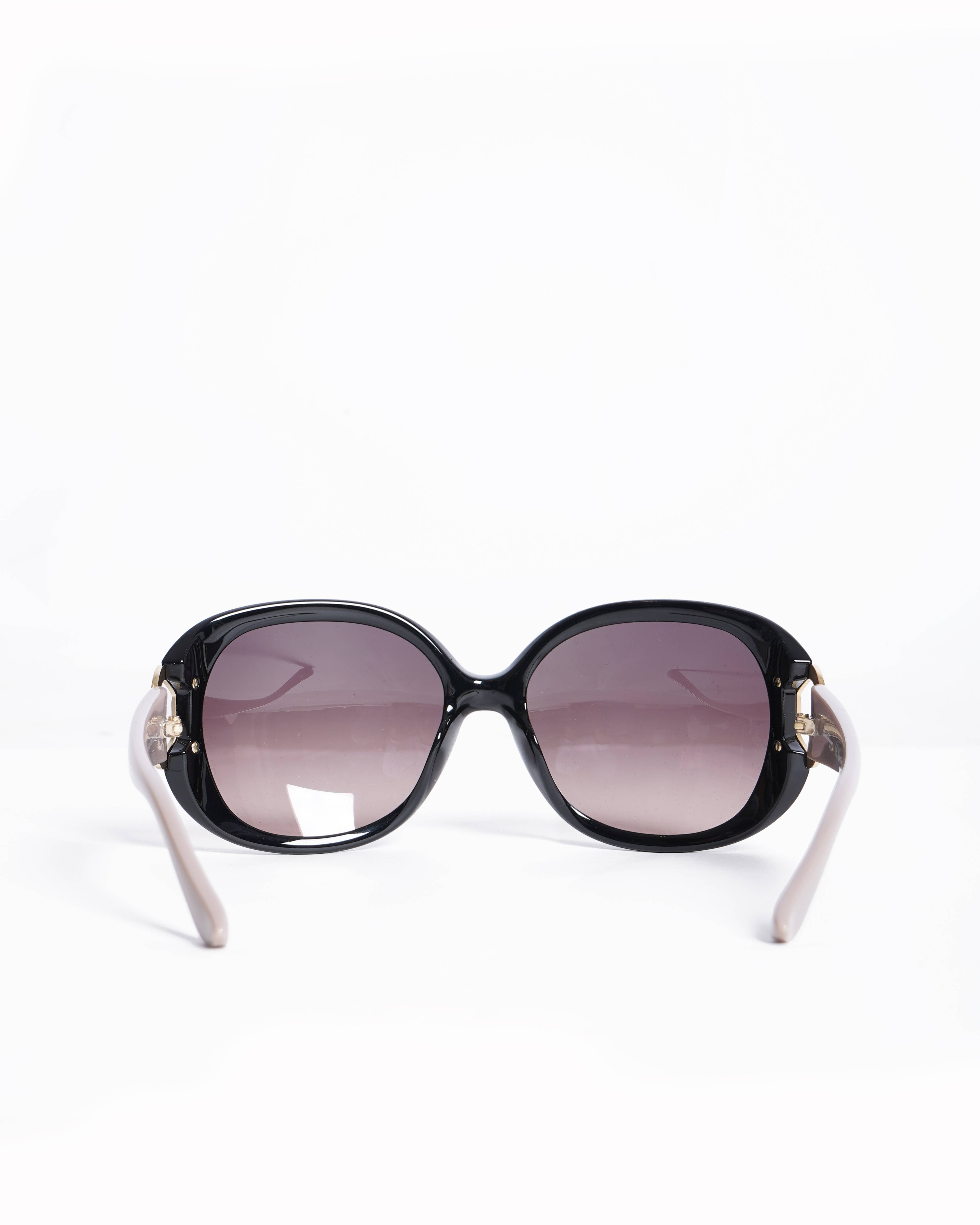 New Salvatore Ferragamo Oversized Black Frame Sunglasses