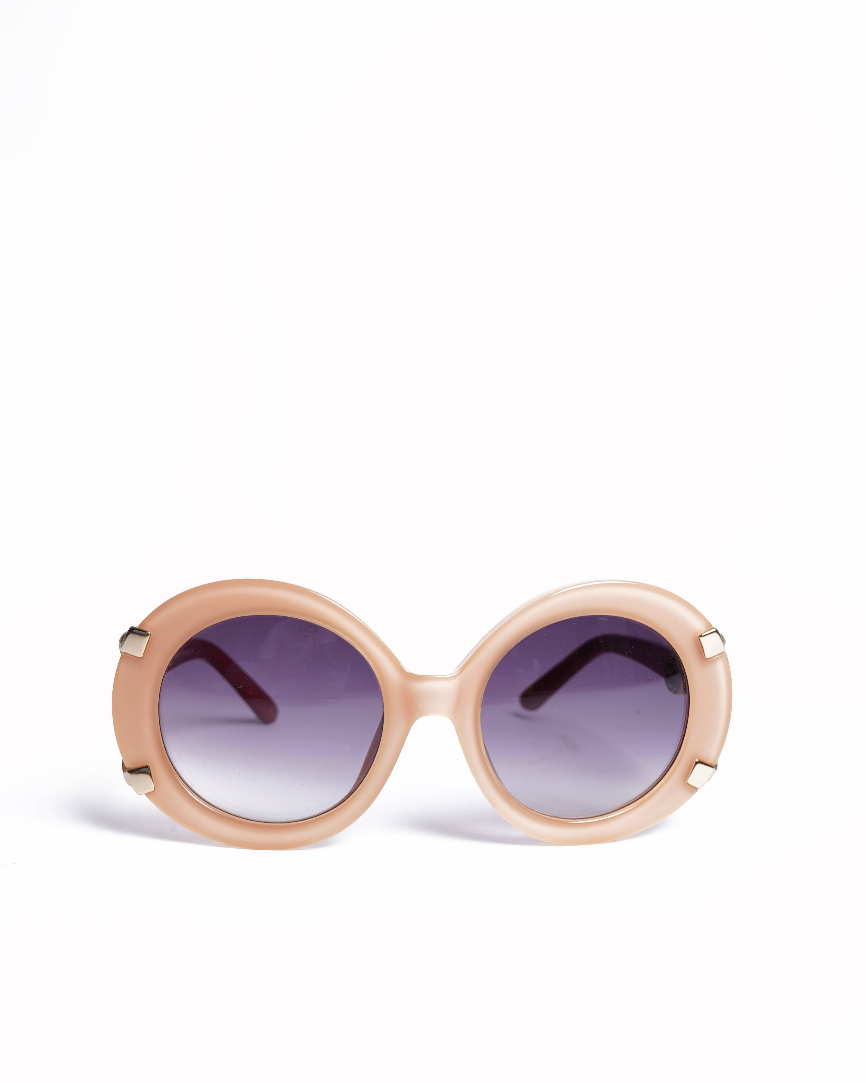 Vintage Gucci Oval Sunglasses In Peach