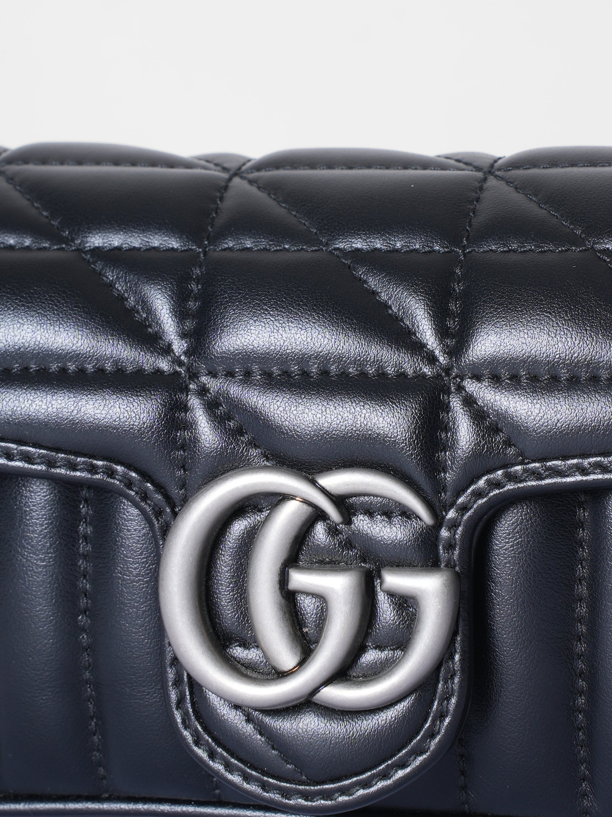 Gucci Aria Super Mini GG Marmont Shoulder Bag