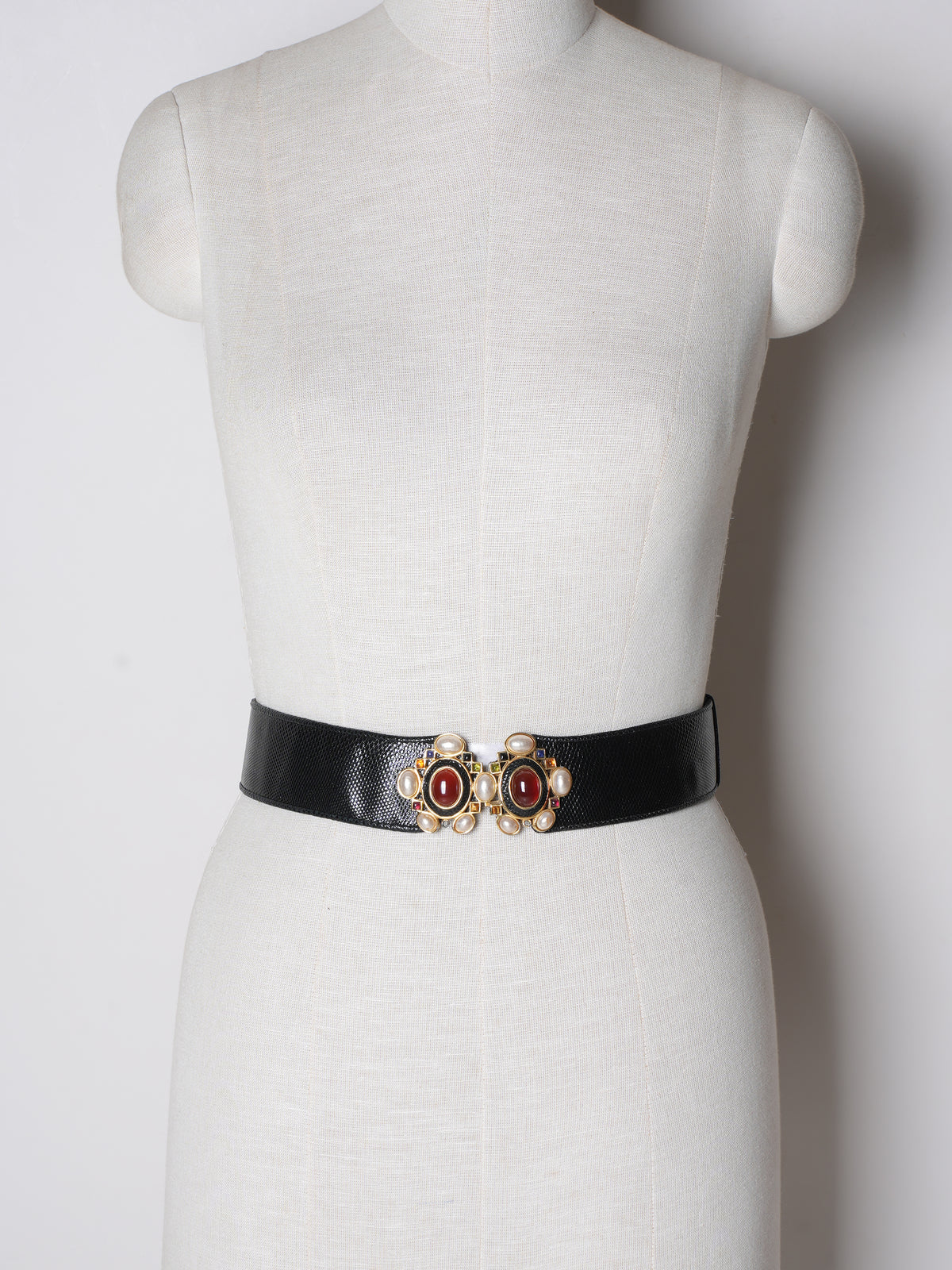 Judith Leiber belt