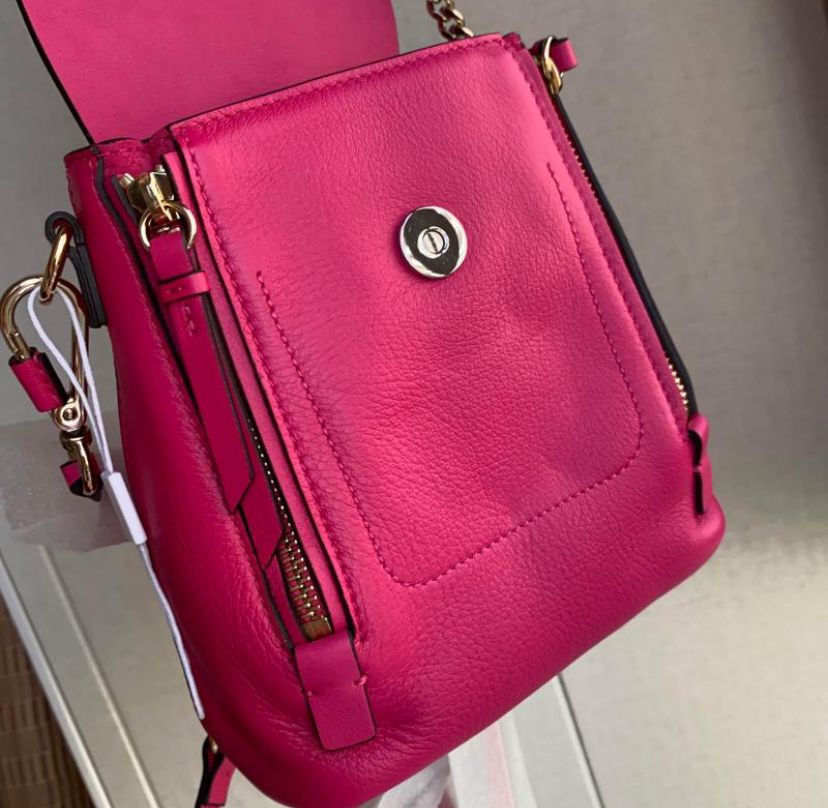 *New* Chloe Faye Leather Backpack In Pink