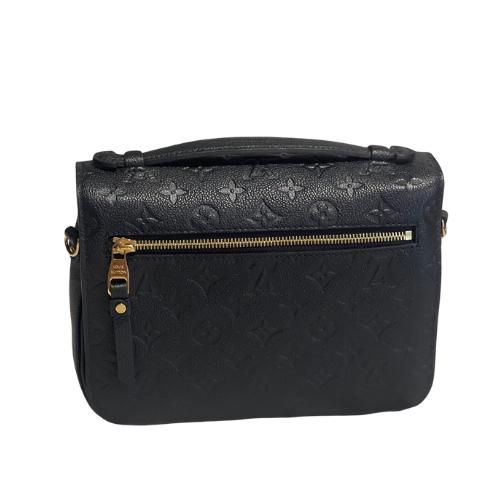 New Louis Vuitton Pochette Métis crossbody bag