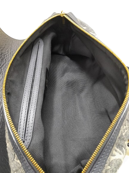 Louis Vuitton Gris Monogram Volupté Psyche HandBag