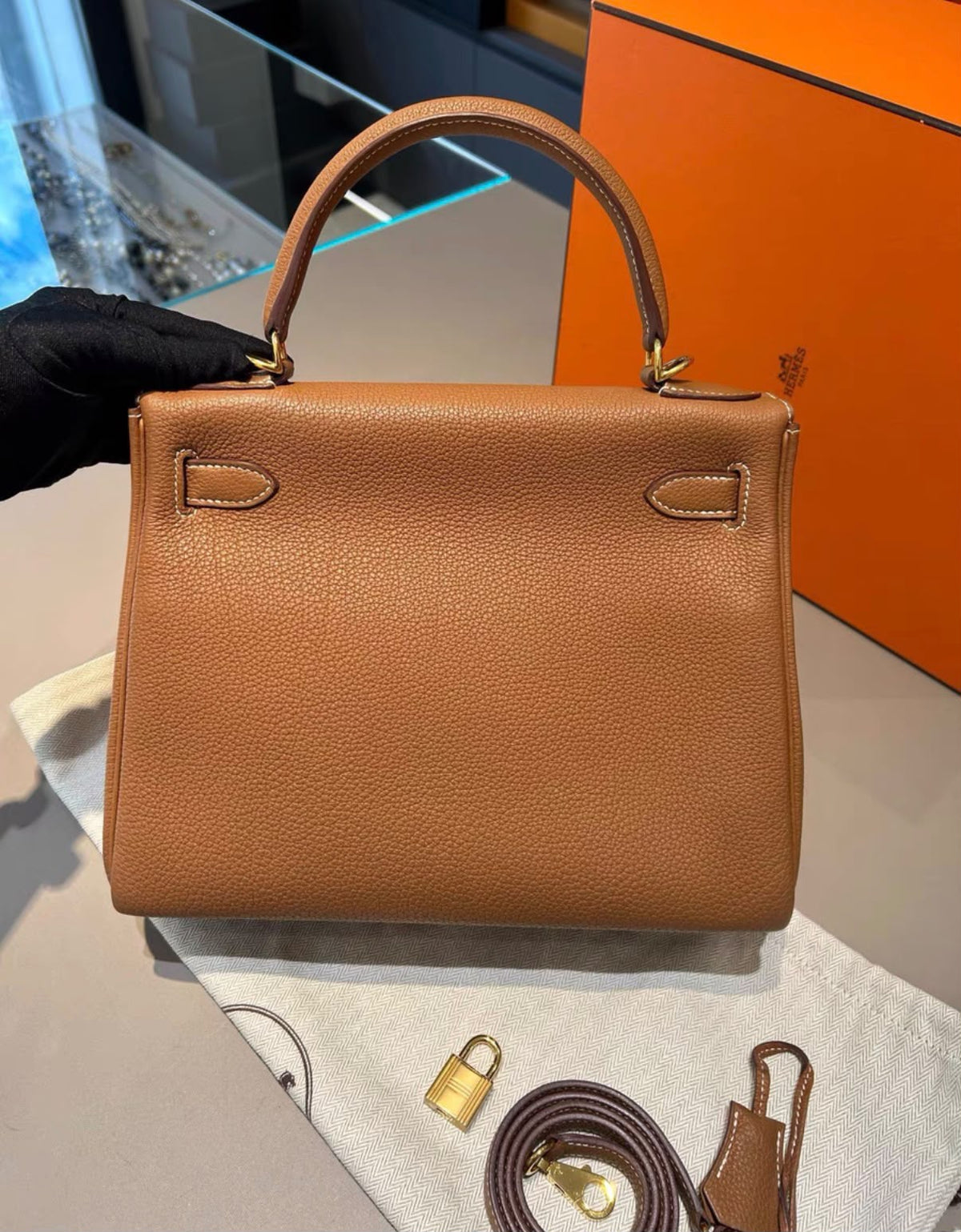 Hermes Kelly 28 Togo leather W stamp