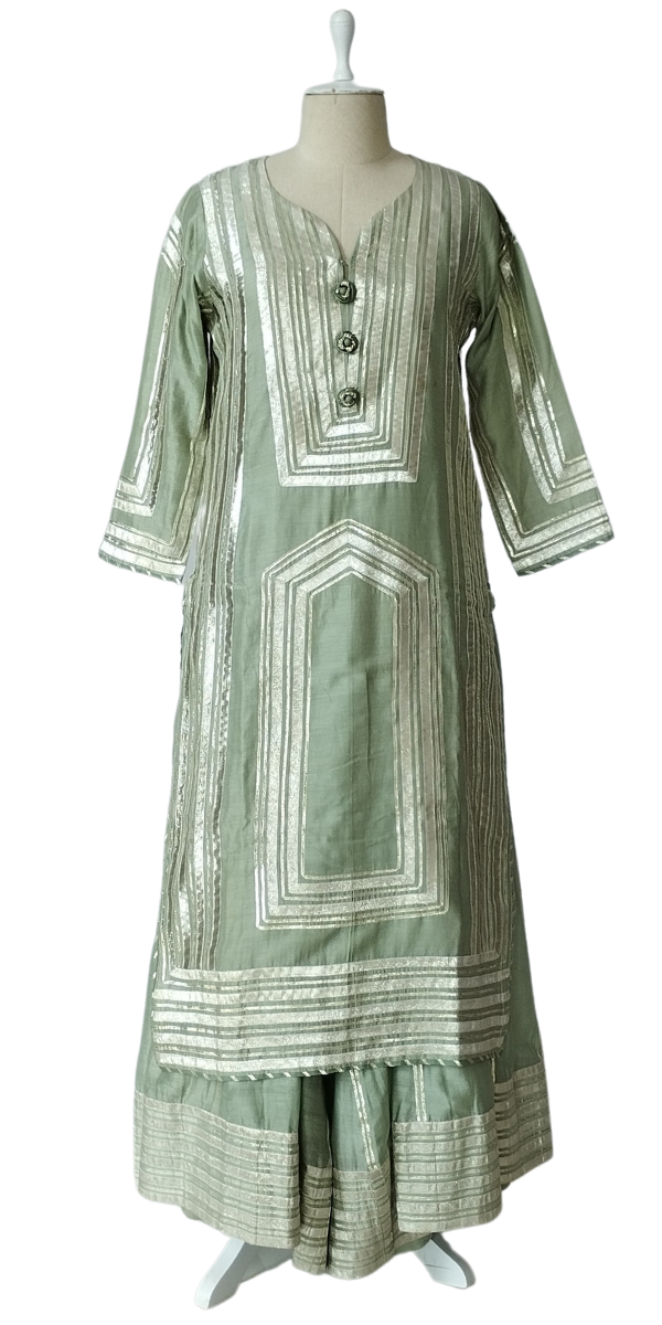 Simar Dugal Kurta Green Set