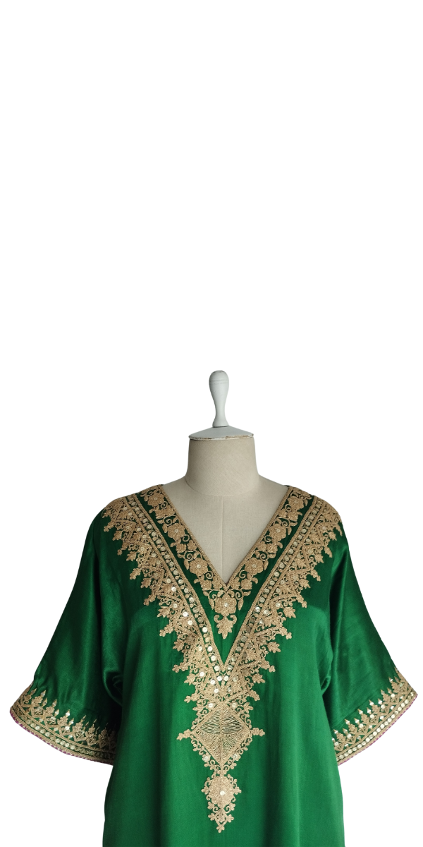 New Heena Kochhar Green Suit Set