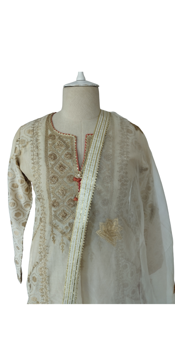 Simar Dugal Beige Kurta Set