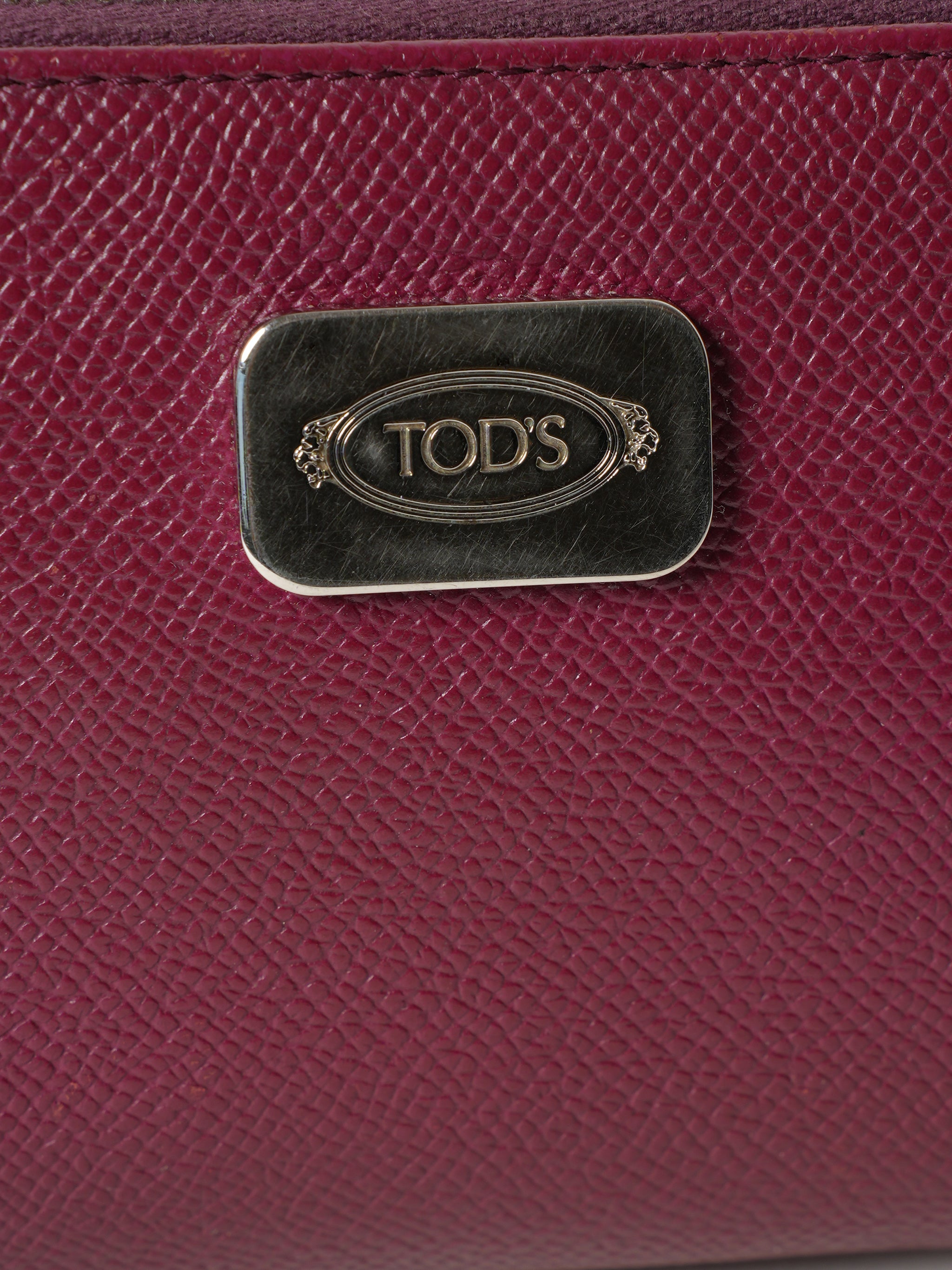 Tod's Maroon Wallet