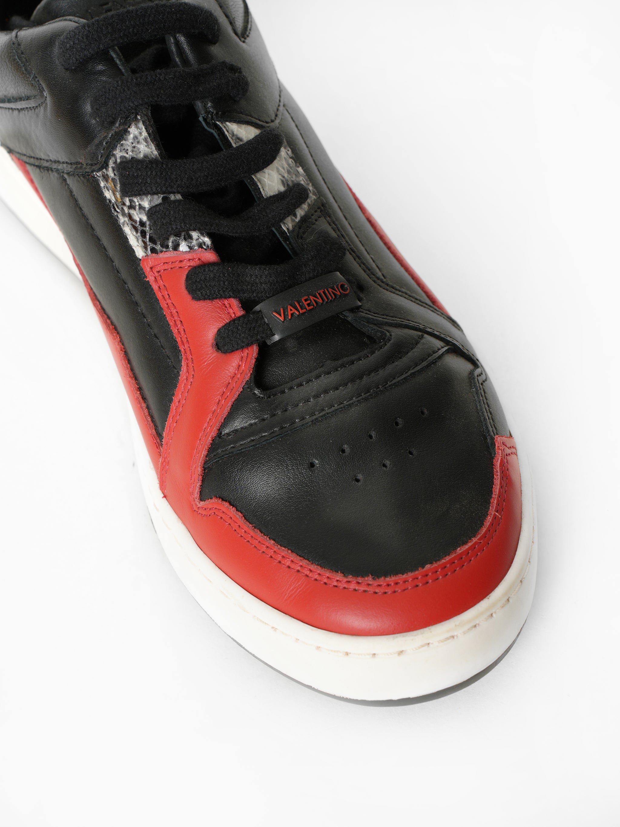 Valentino shoes 2024 men red