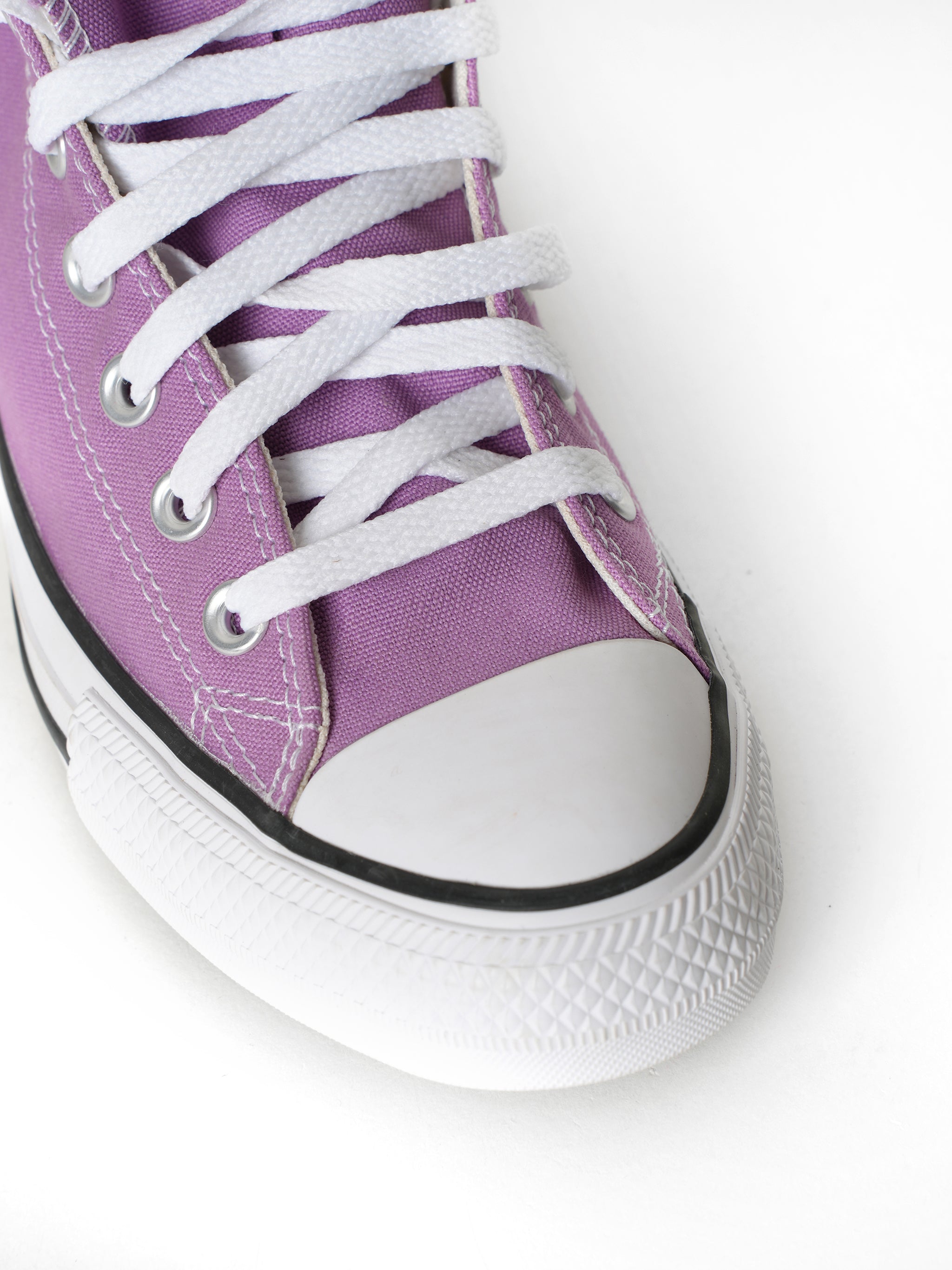 Converse Chuch Taylors All Stars High Sneakers - Electric Purple