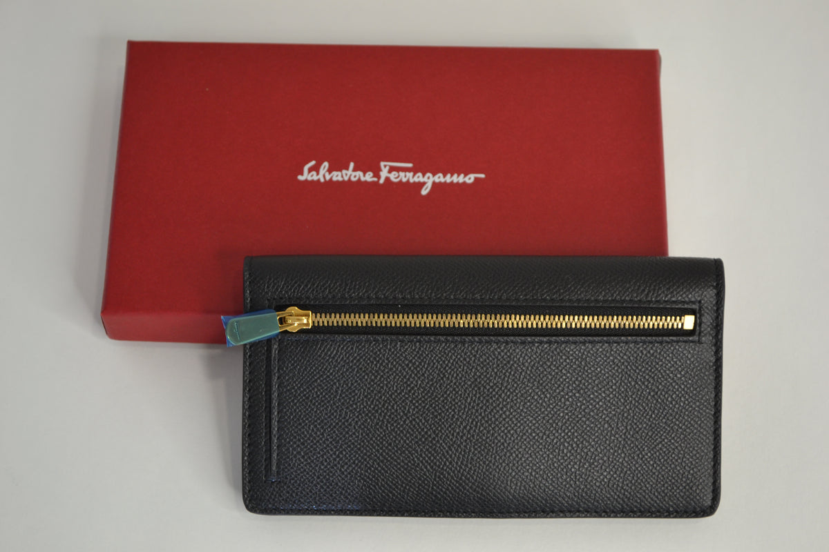 *New* Salvatore Ferragamo Gancini Continental Wallet