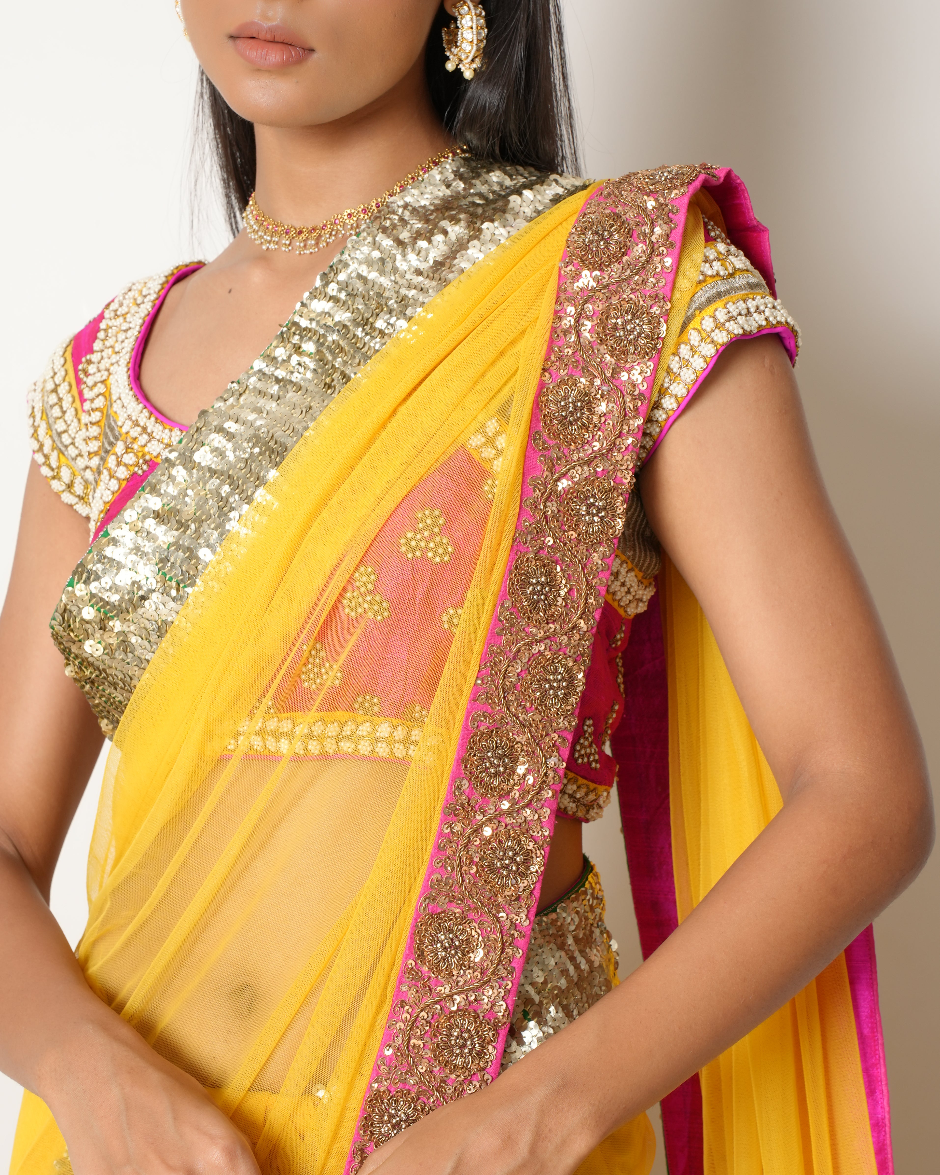 Peppermint Diva Yellow Net Saree With Motif & Zari Work