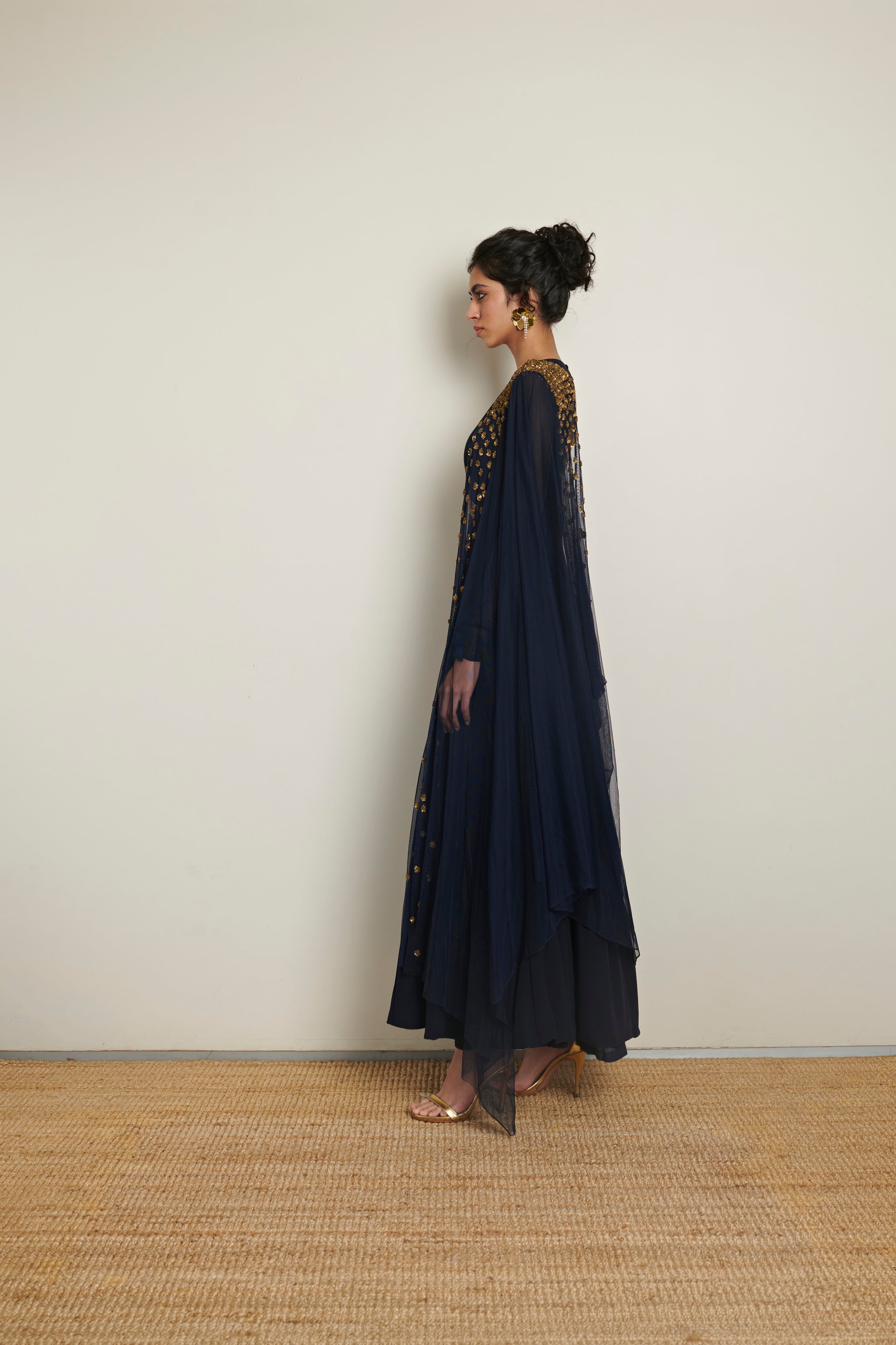 Riddhi Mehra Dark Blue Zari Work Anarkali With Attached Dupatta